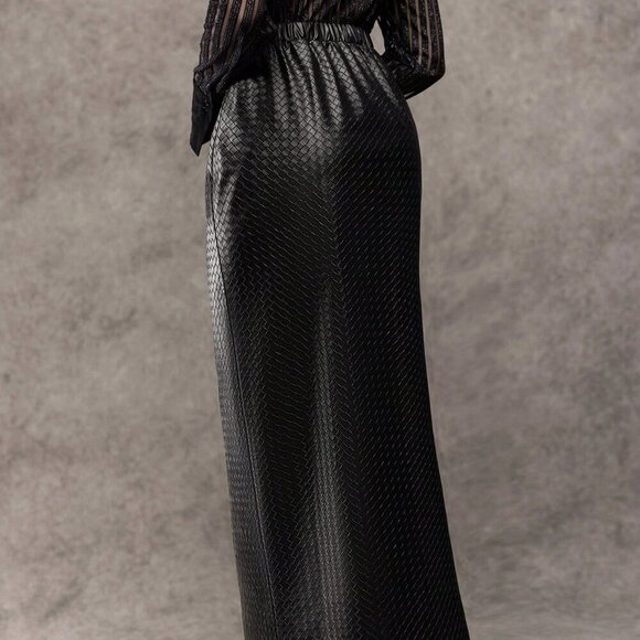 Black Elegant Women's PU Leather High Waist Slim Fit Pencil Skirt - Picture 5 of 5